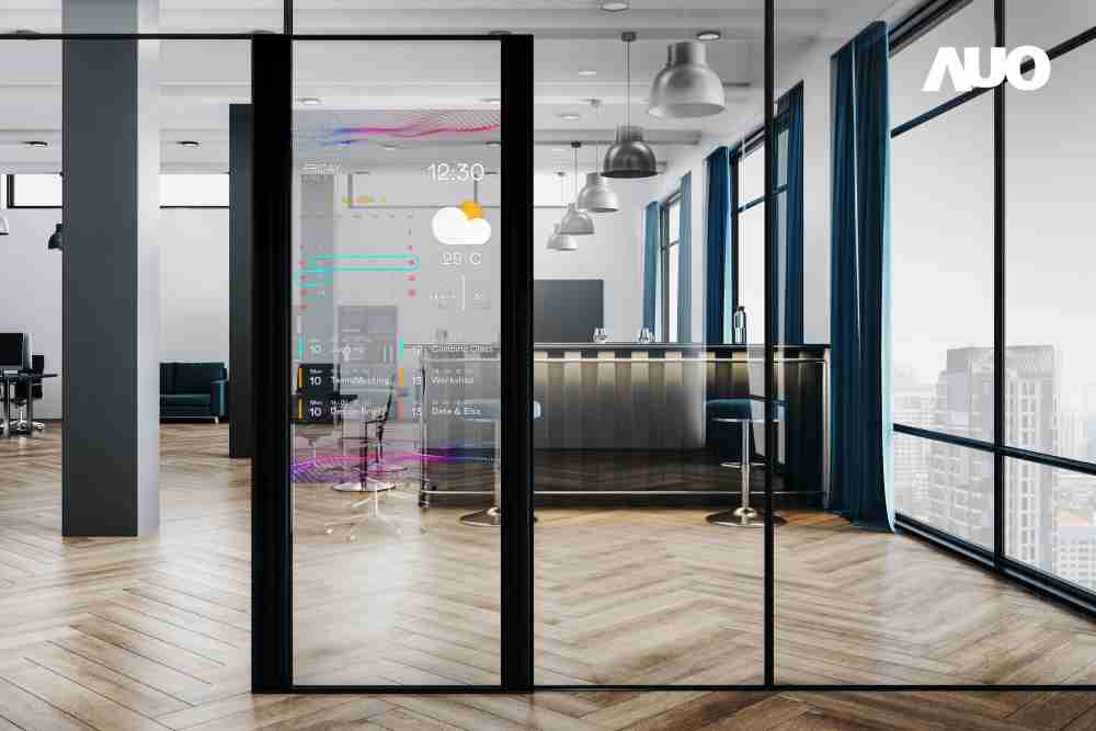 60吋Micro LED透明窗屏显示器，，可依需求调整并延伸应用于不同场域，，，包括汽车侧窗或家庭玄关、、、、智慧橱窗、、、商业展示等面向，，提供丰富的信息娱乐内容