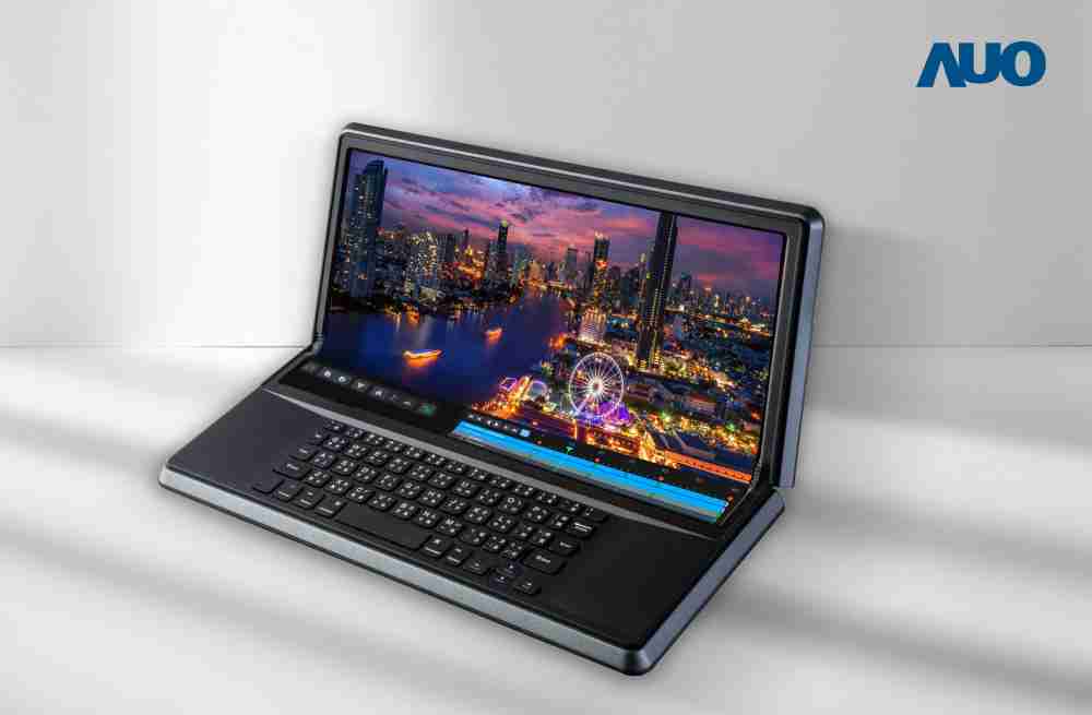 龙门国际14.6吋Micro LED折迭显示屏幕，，，，搭配半径4mm的弯折绞炼，，，，以及高画素、、高亮度、、、、高对比度的显示技术特点，，，即便在大视角下仍保有绝佳色相与亮度